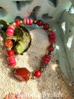 TURQUOISE Red Bead Bracelet with Gold-Tone Charms